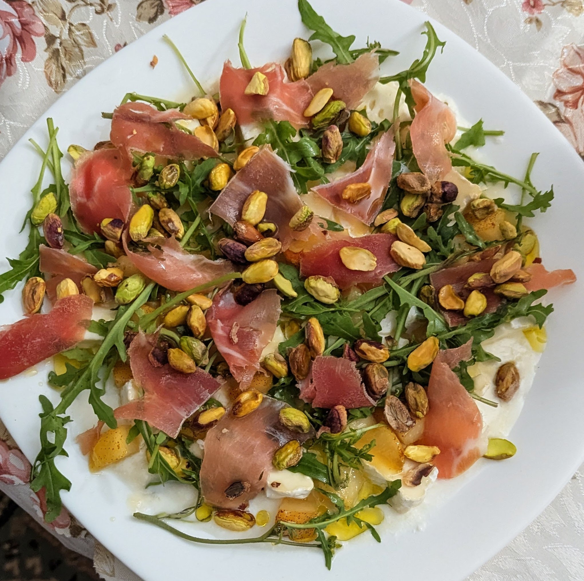 Burrata with Caramelized Pear and Prosciutto